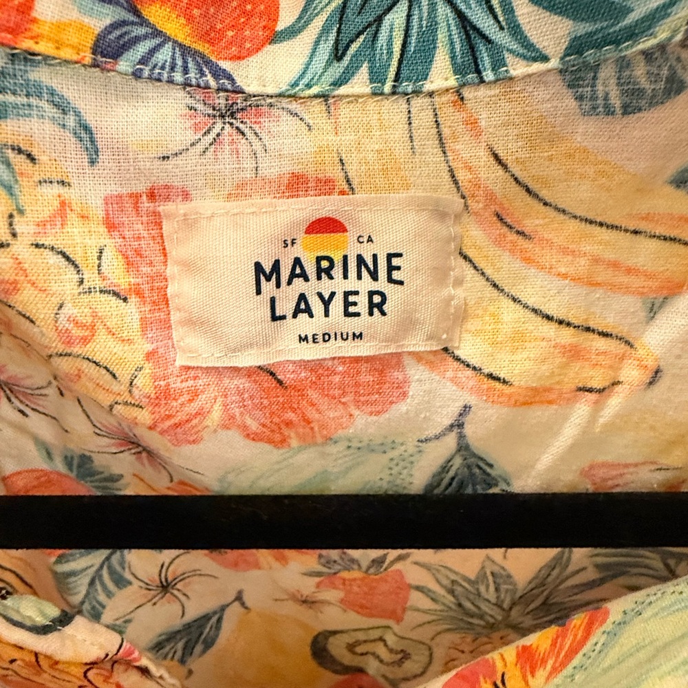 Marine Layer Lucy Resort Shirt in fruit print - medium EUC - Picture 4 of 5